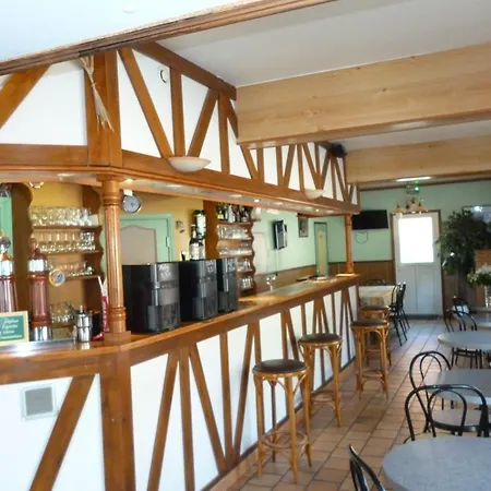 Hotel Des Etangs Roussent