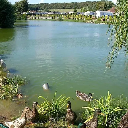 Des Etangs 호텔 Roussent