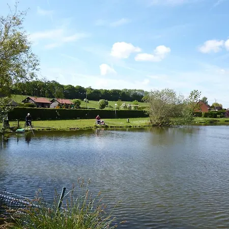 Hotel Des Etangs Roussent